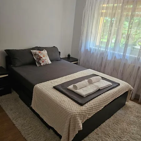 Criss Apartment Craiova