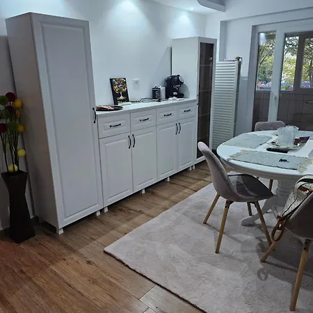 Apartament Criss Krajowa