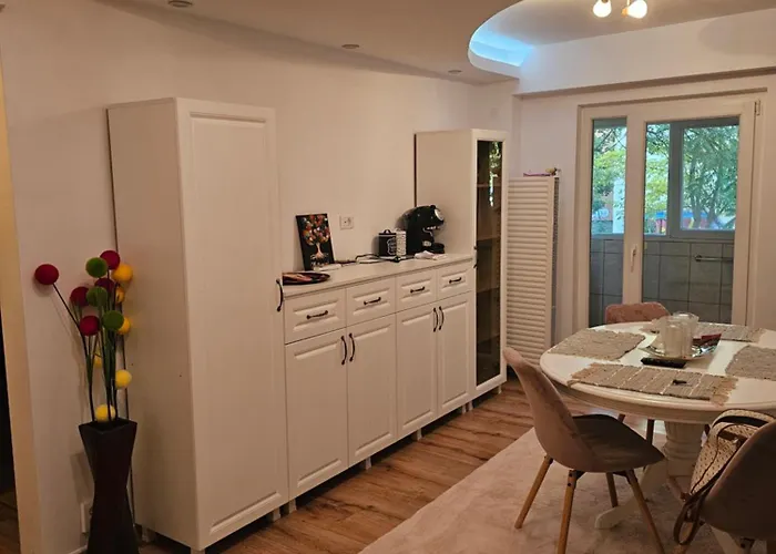 Criss Lägenhet Craiova